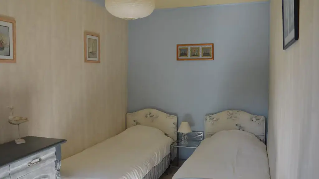 CHAMBRE 2