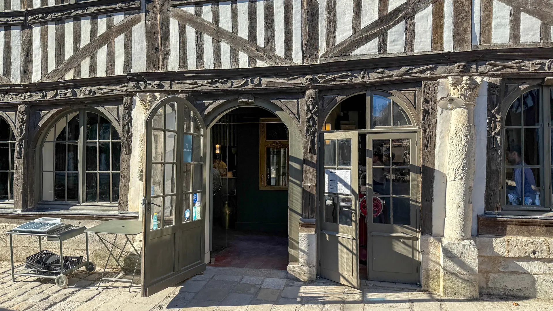 Café Hamlet Restaurant