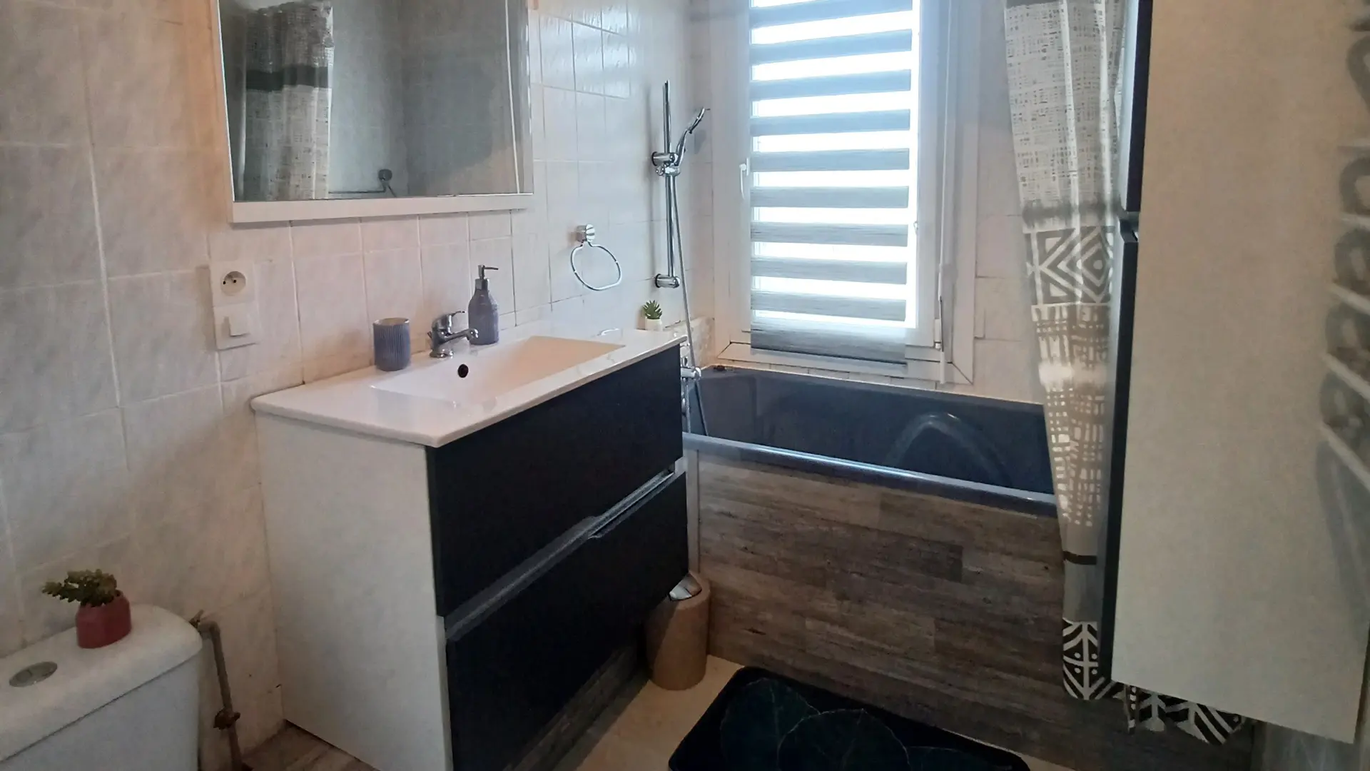 EU_My-Canid_Salle-de-bain@Mme-Guillou_2025