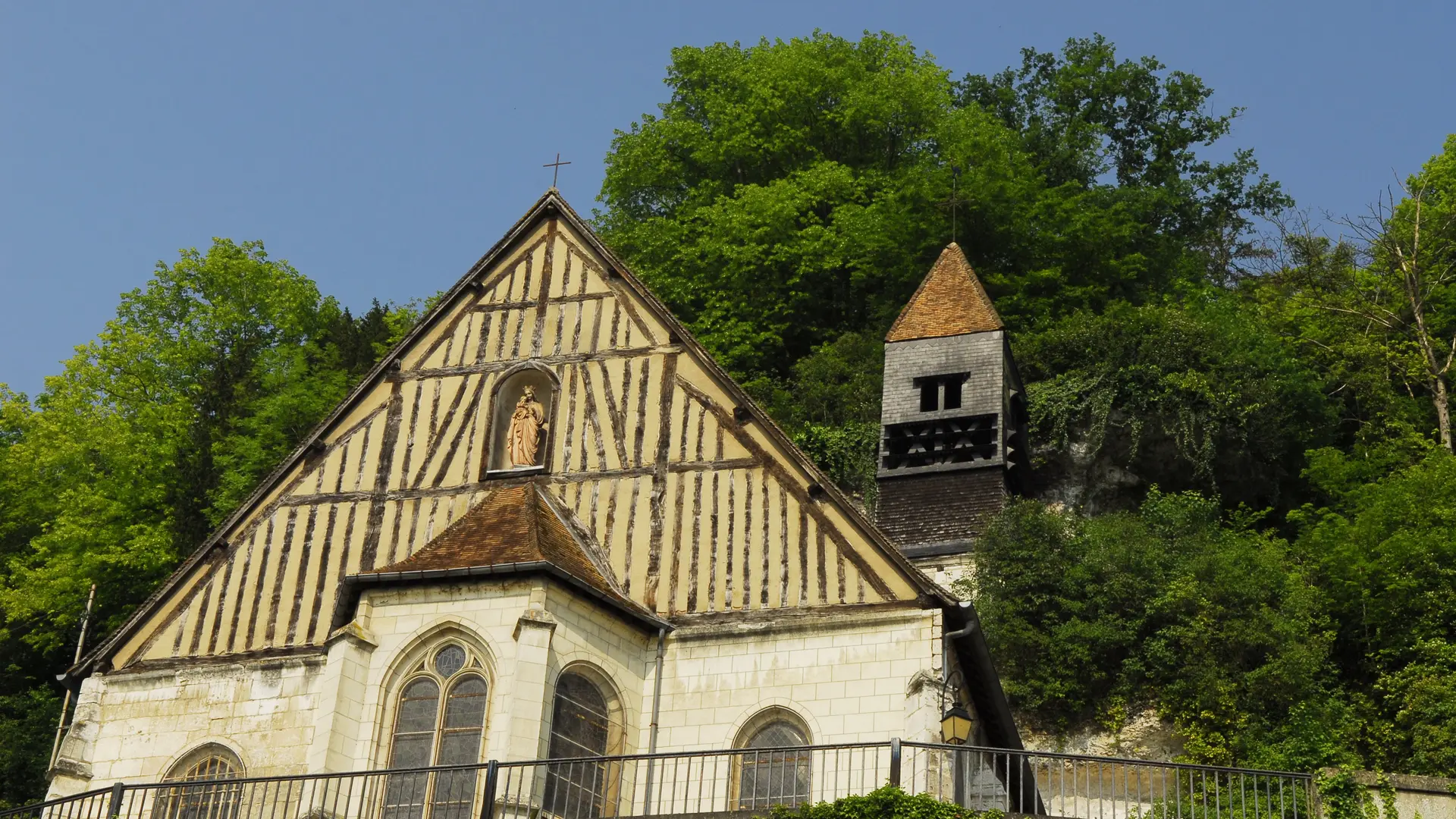 Eglise Saint-Georges Orival