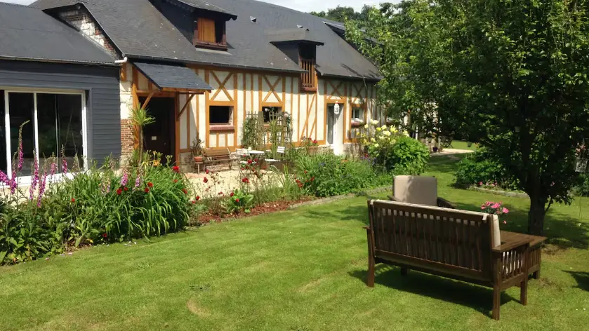 Etable rénovée 90m² prox. de la mer - Maisons à louer à Bretteville du Grand Caux, Haute-Normandie, France - Airbnb - Google Chrome 20_10_2025 16_51_20