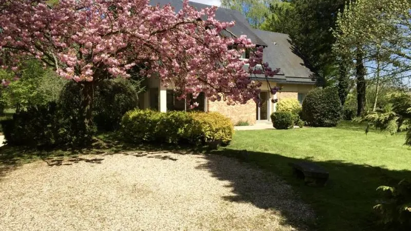 Les Prés des Charmilles