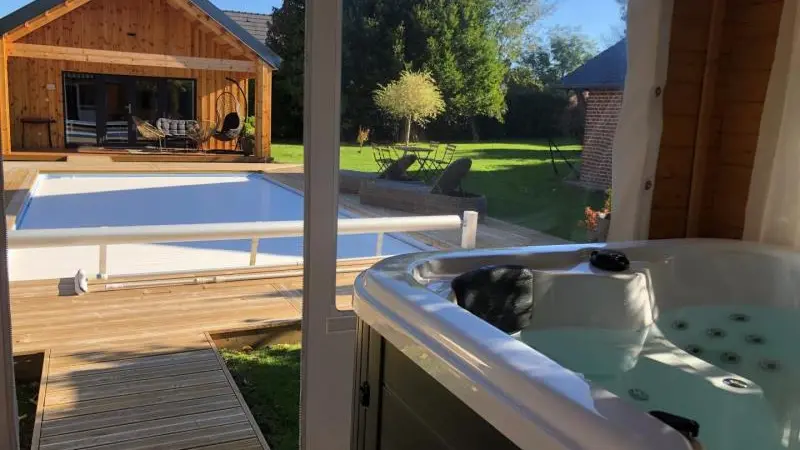 Gîtes de France® - Le Cottage des Hauts Poiriers - Piscine & Spa