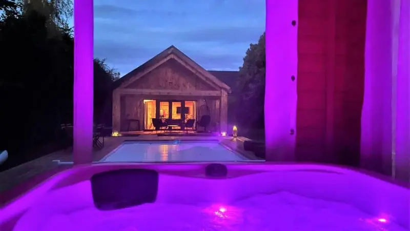 Le Cottage des Hauts Poiriers - Piscine & Spa