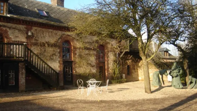 Les Dépendances du Château