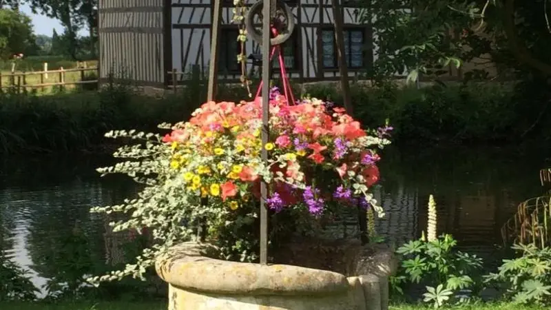 Le Trèfle à Quatre Feuilles