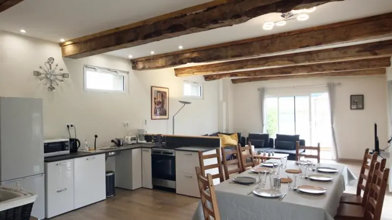 Les Ecuries du Mesnil aux Moines