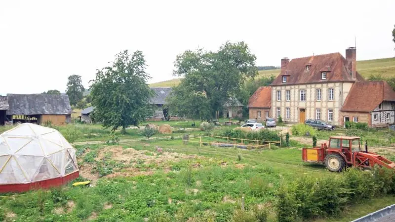 Gîtes de France® - Les Ecuries du Mesnil aux Moines