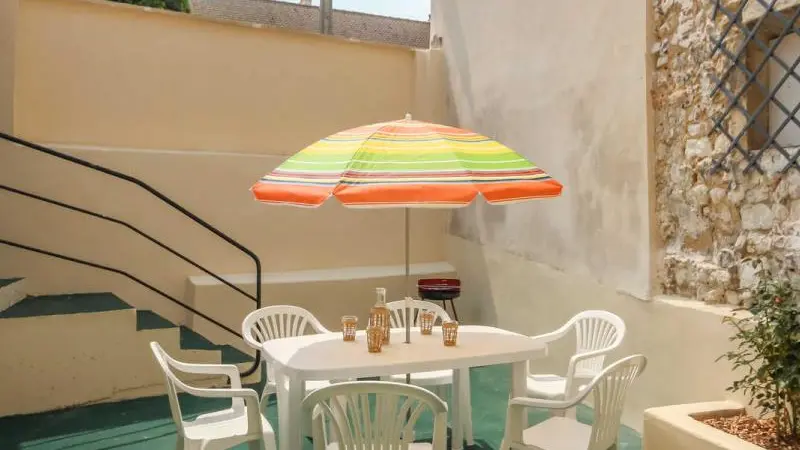 Chez Mireille
