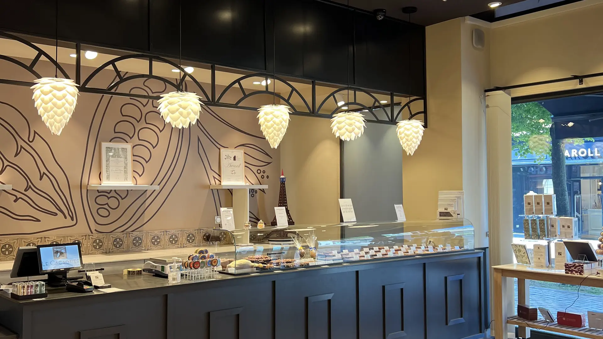 Intérieur 2 de la boutique du Havre