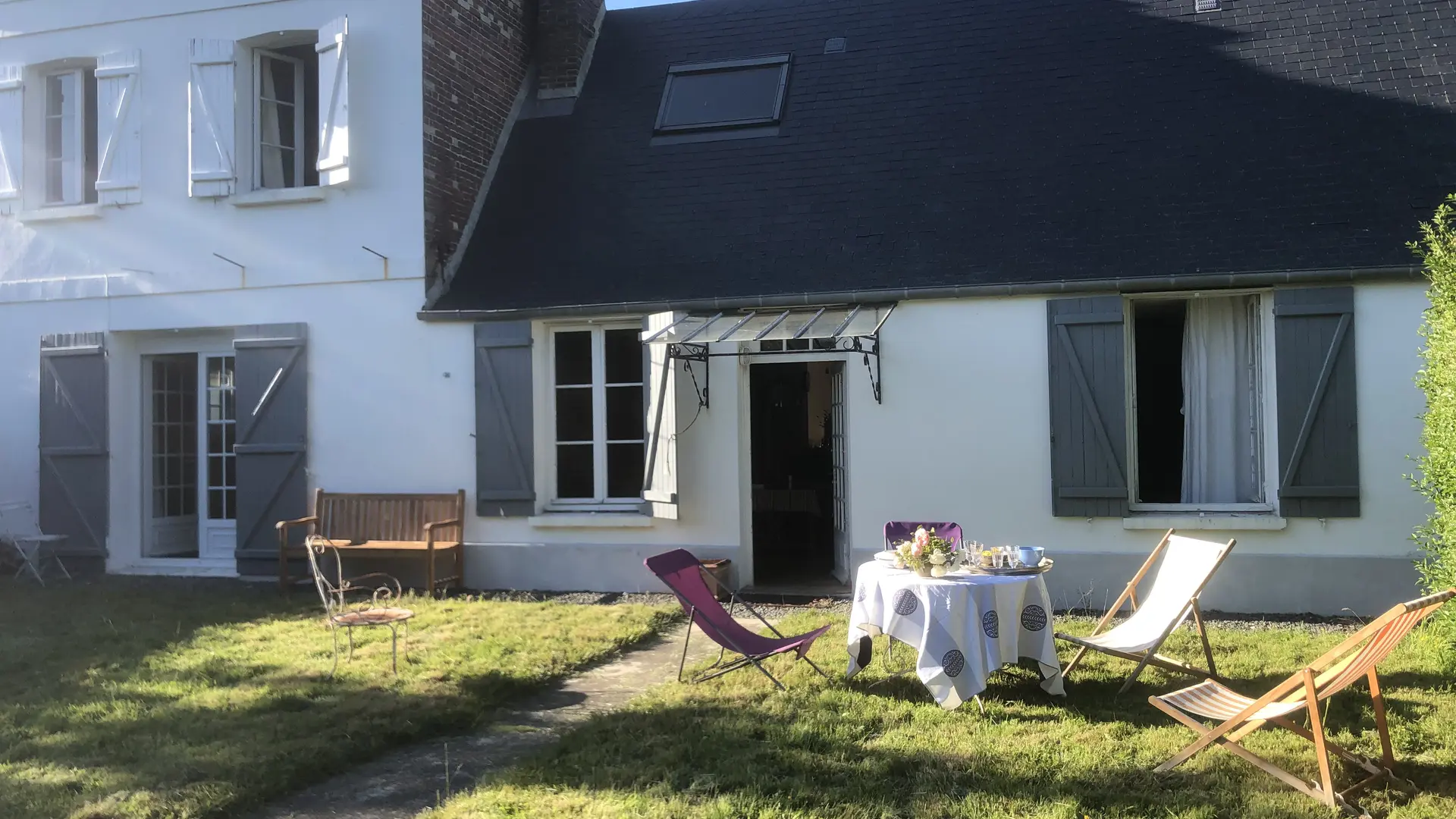 La Maison blanche à Tocqueville en Caux
