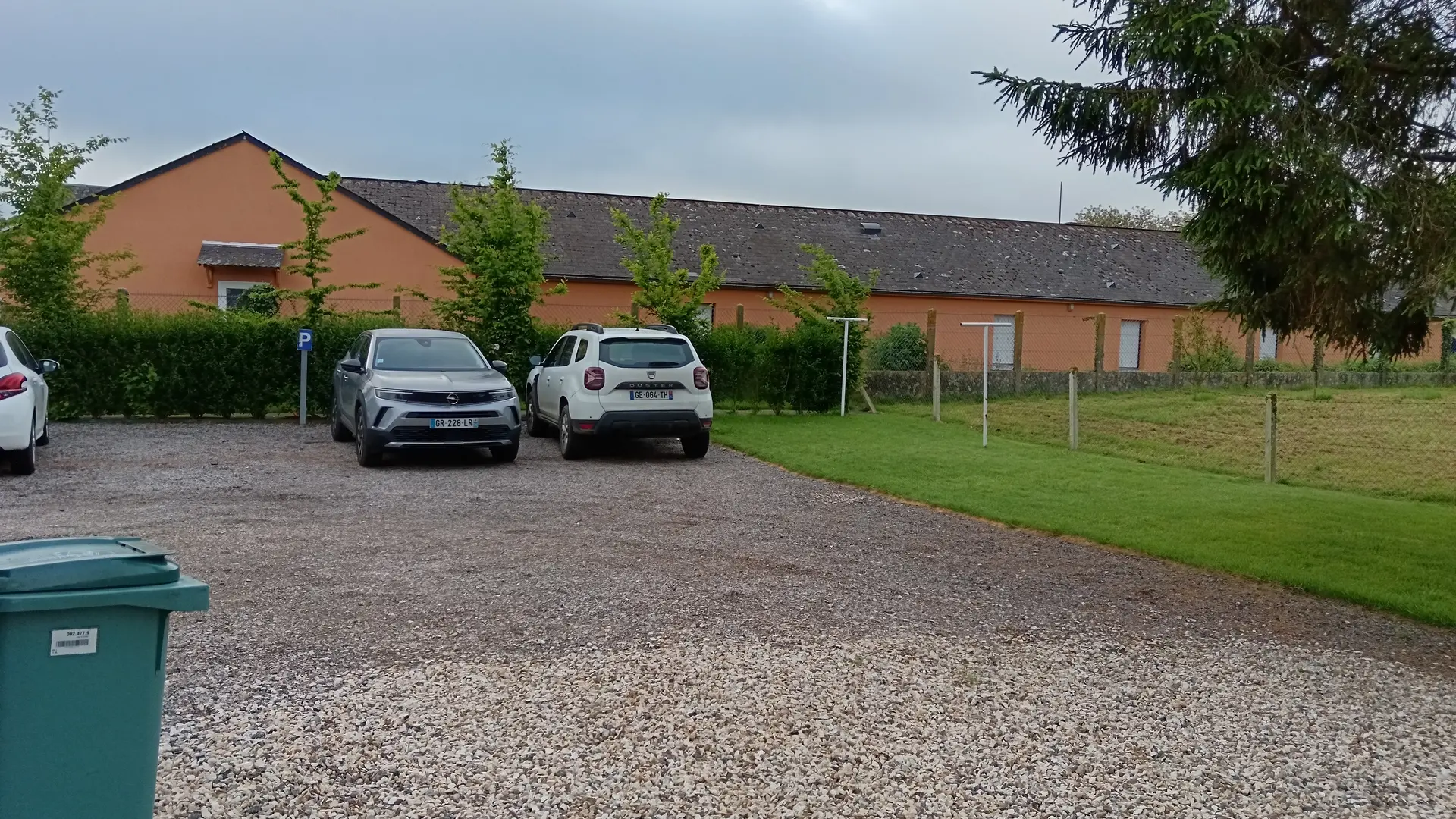Parking clos