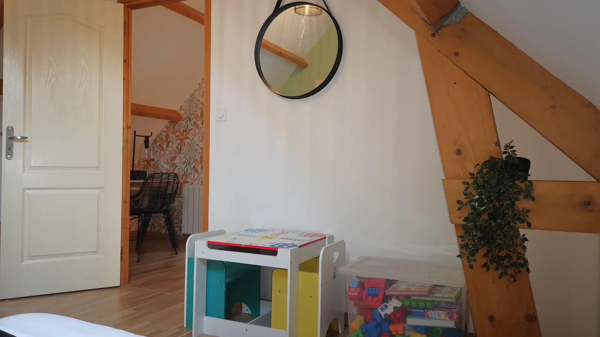 Chambre 2 espace enfants