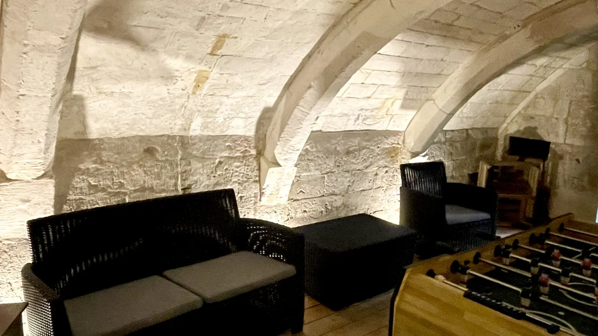 LA CAVE !