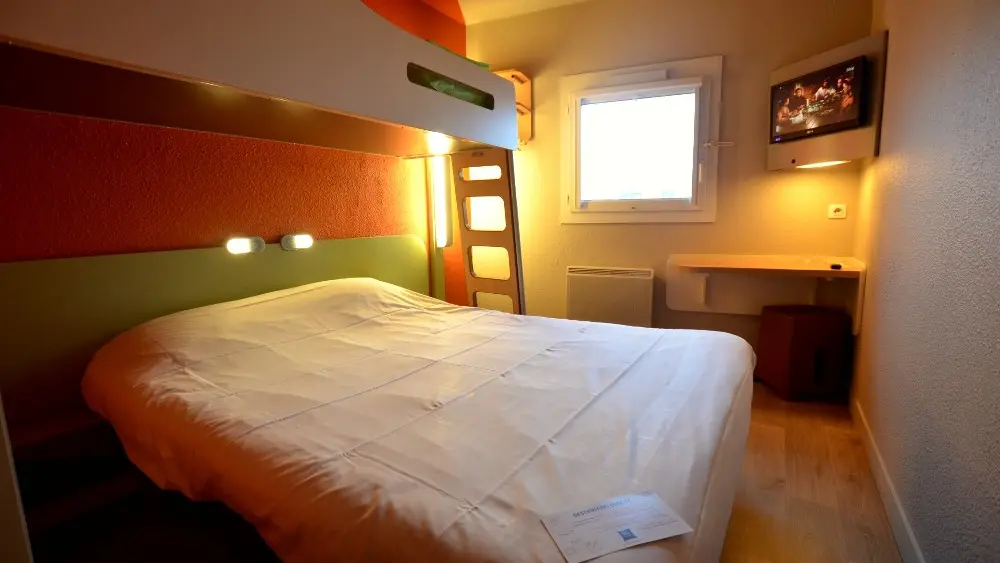 Ibis Budget Isneauville (2)