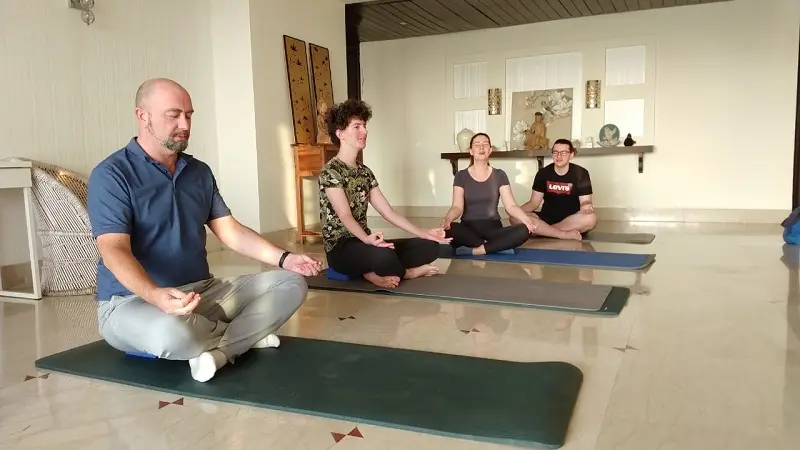 LOI_neville_yoga©jeanne-pinson-2023 (8)
