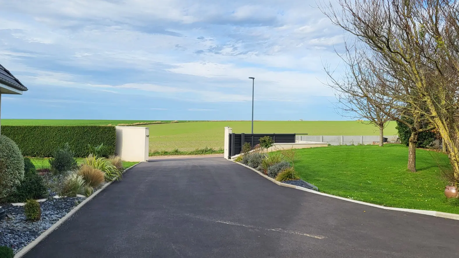 LT_Gite-Terre-et-Mer_Entrée_M-et-Mme-Delavigne@2025