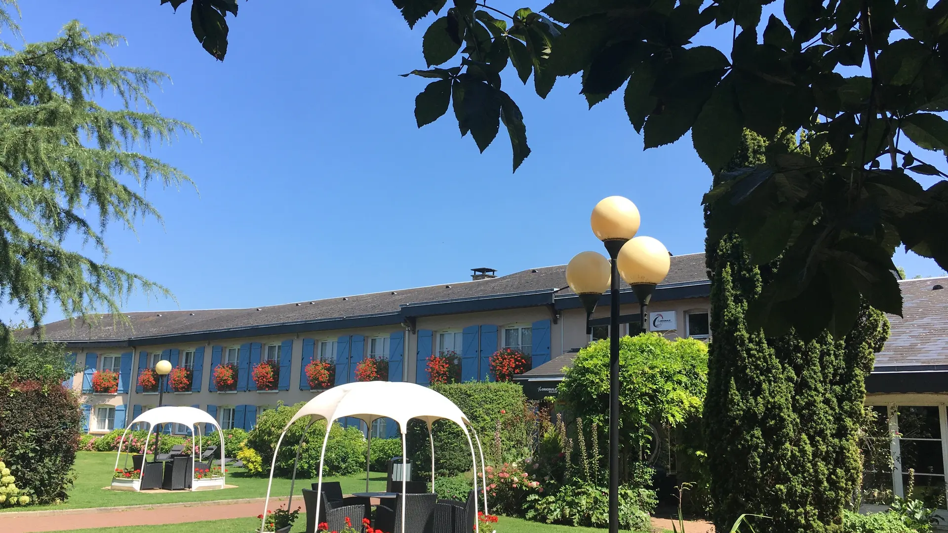 La Bertelière - jardins - Terrasse