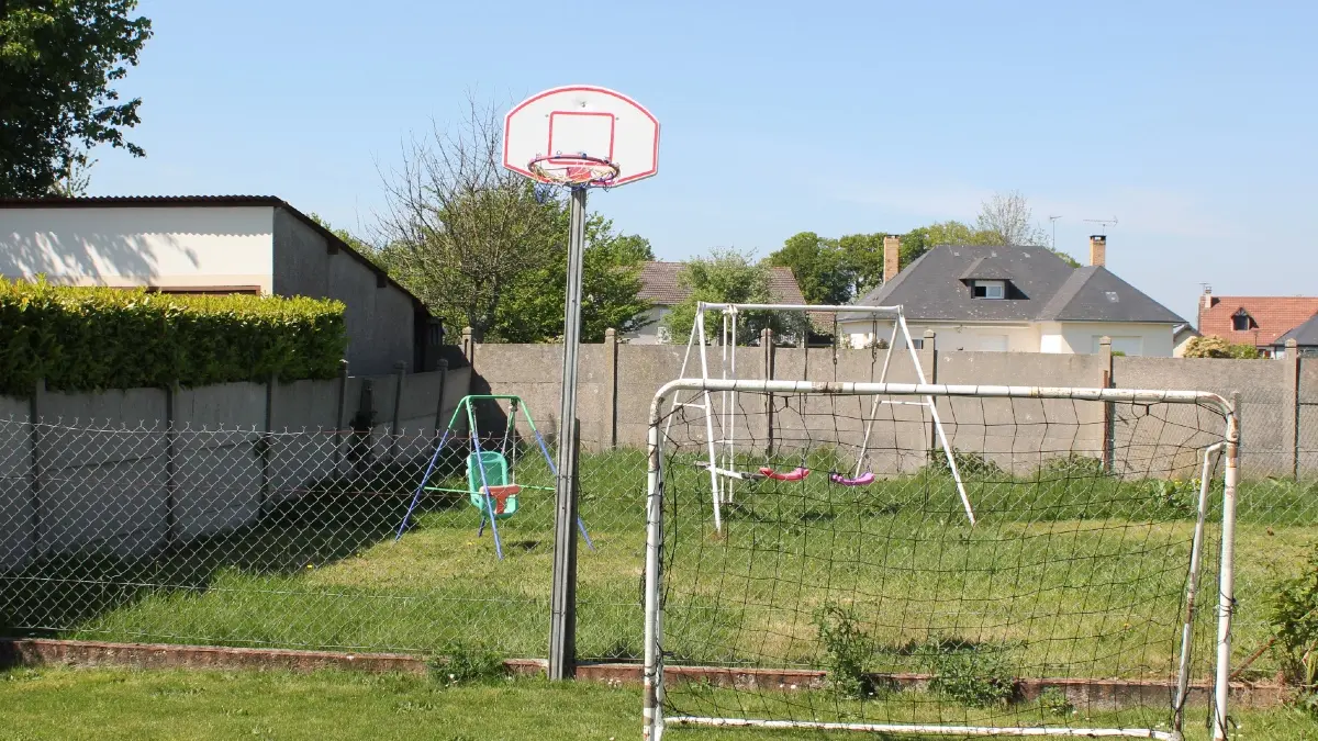 La Boutre jardin meublé Fauville en Caux Terres de  Caux Mme Treizel Caux Seine Normandie tourisme