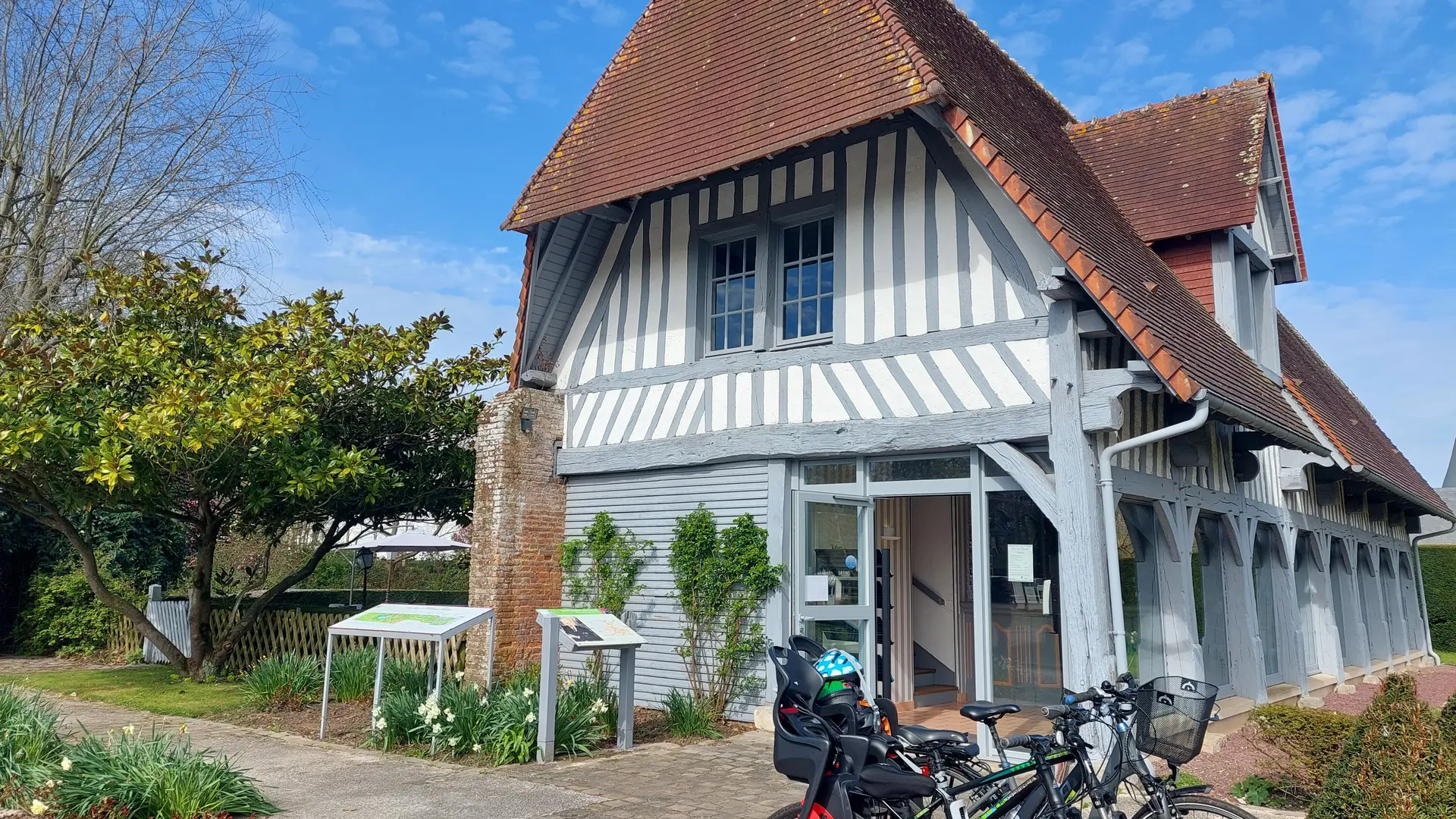 Location de vélos - Parc du Colombier à Offranville