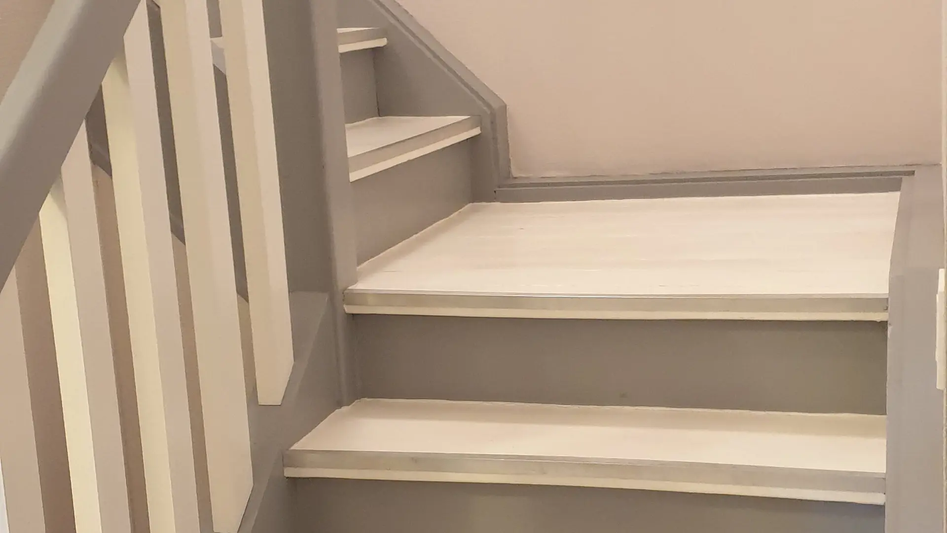 Le-Treport_Le-Paradis-des-fleurs_Escalier@Mme-COSSARD-2022