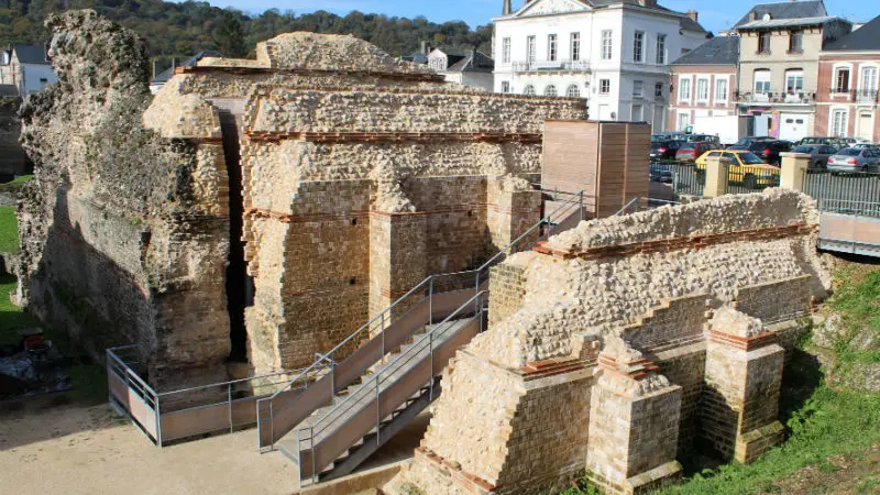 Lillebonne - Theatre gallo-romain