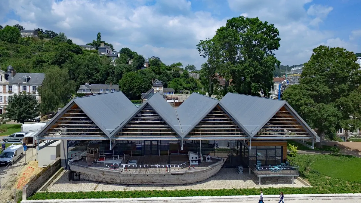 MuseoSeine vue extérieure  musée Caudebec en Caux Rives en Seine Caux Seine Normandie Tourisme