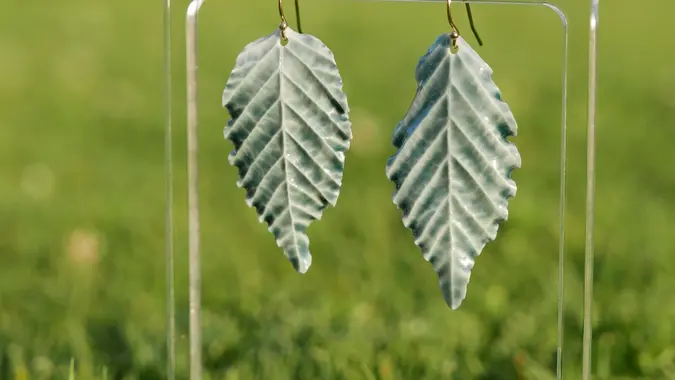 Feuilles en porcelaine