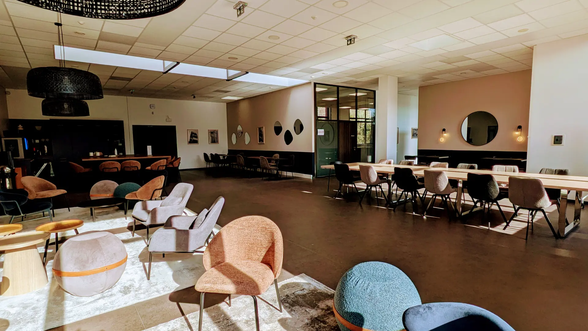 Agora Café