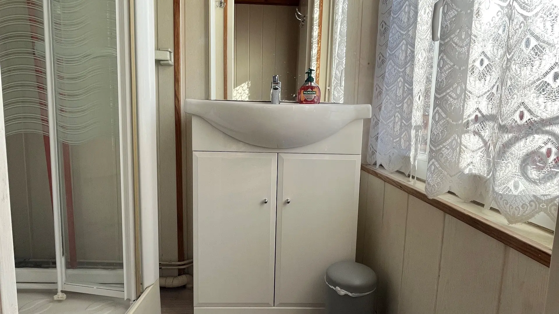 R2 Salle de douche