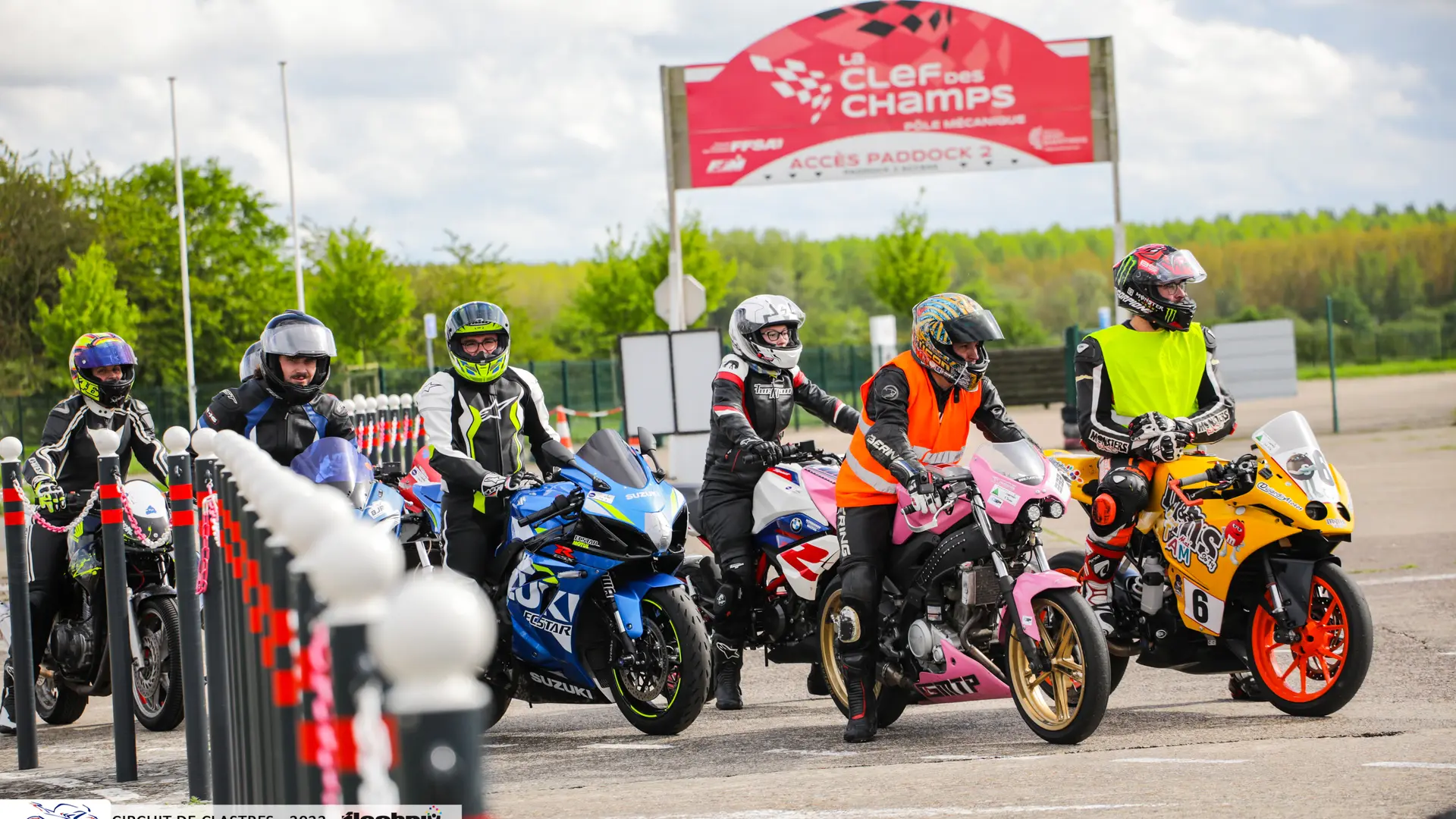 Roulage moto sur circuit
