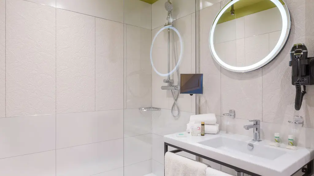 SALLE DE BAIN CLASSIQUE