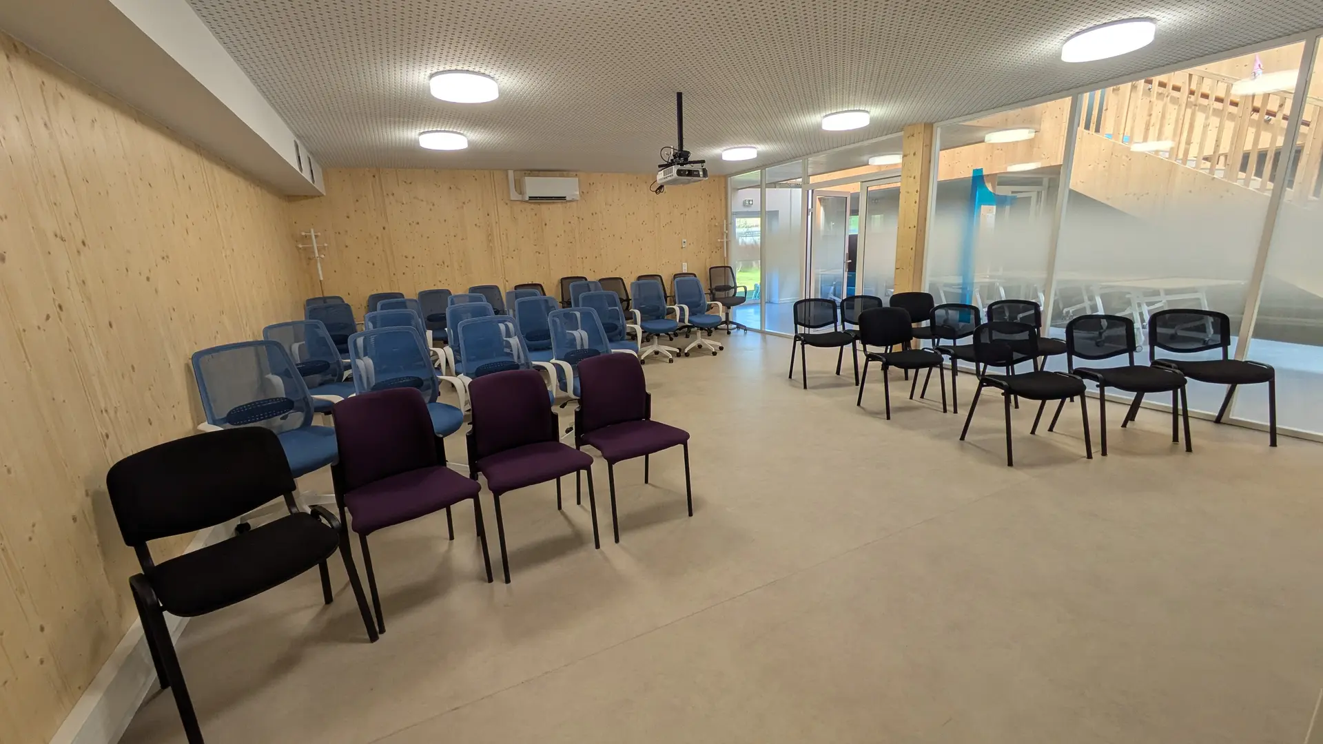 Salle 1 Format Conférence 40 personnes
