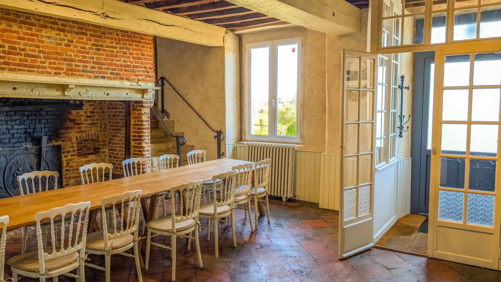 Salle à manger du Gîte de l'Étoile de Forges