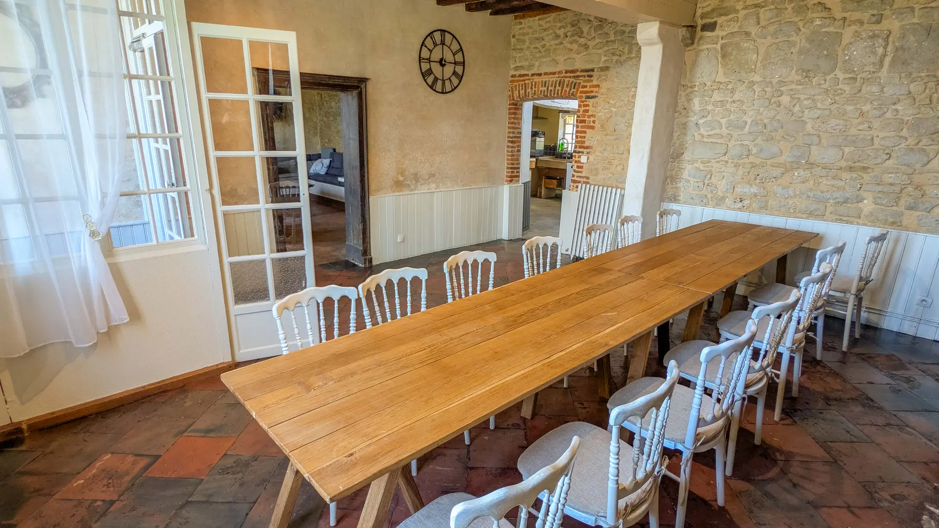 Salle à manger du Gîte de l'Étoile de Forges