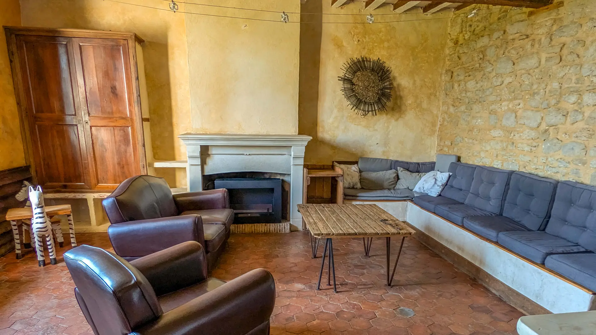 Salon du Gîte de l'Étoile de Forges