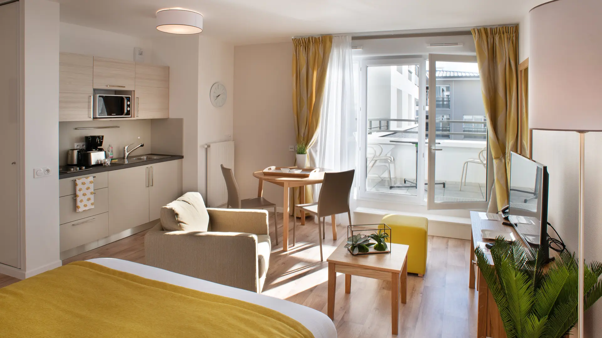 Studio - chambre & séjour