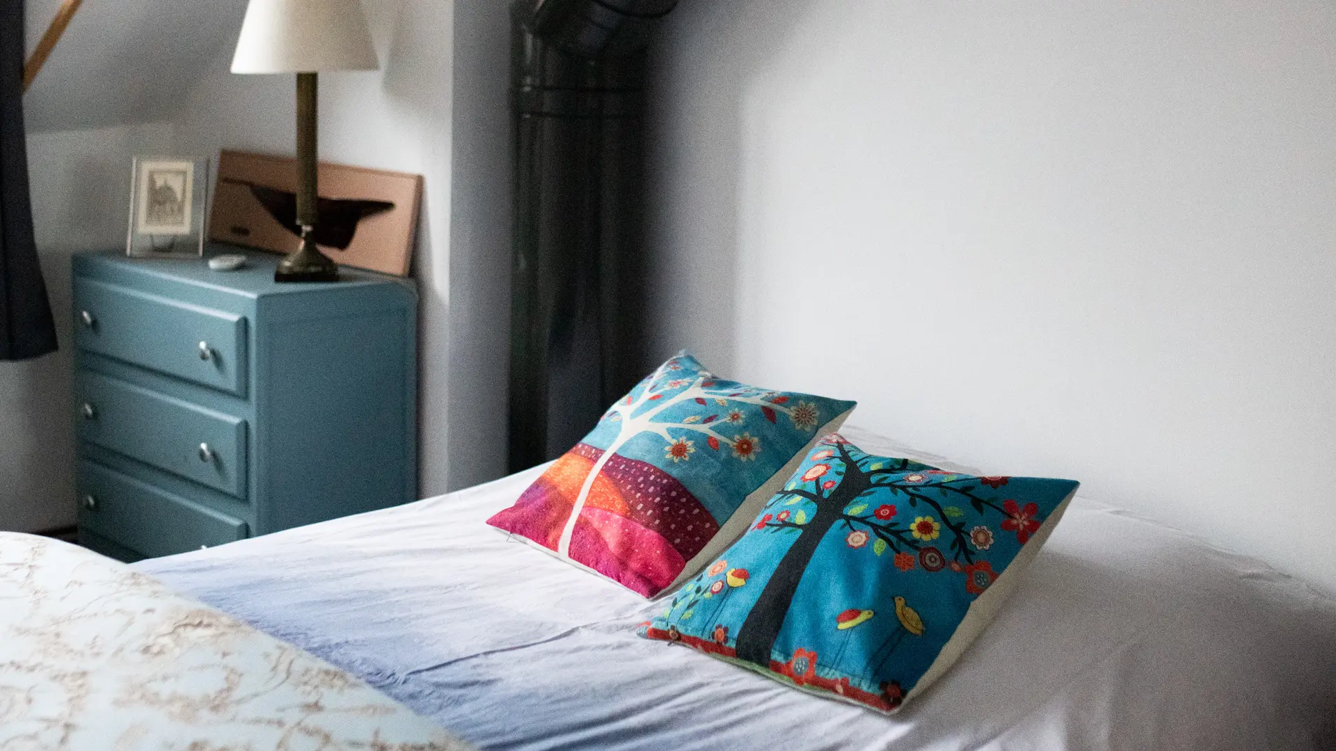 Chambre 4 avec lit double et vue mer