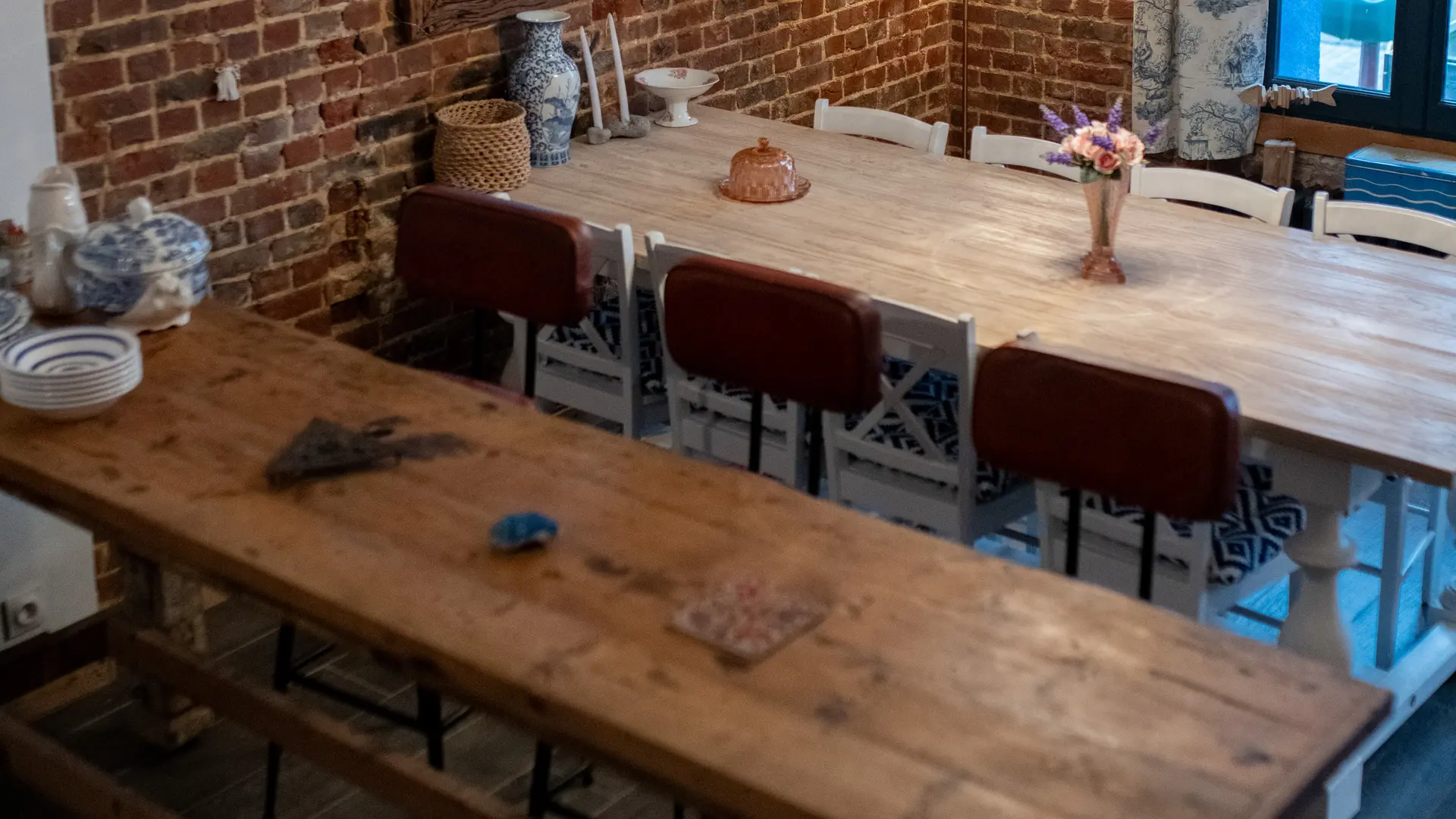 Salle à manger et cuisine ouverte