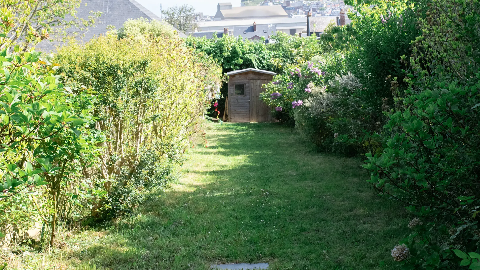 Jardin/terrasse et vue mer