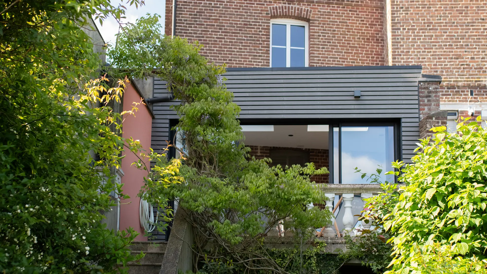 Jardin/terrasse et vue mer