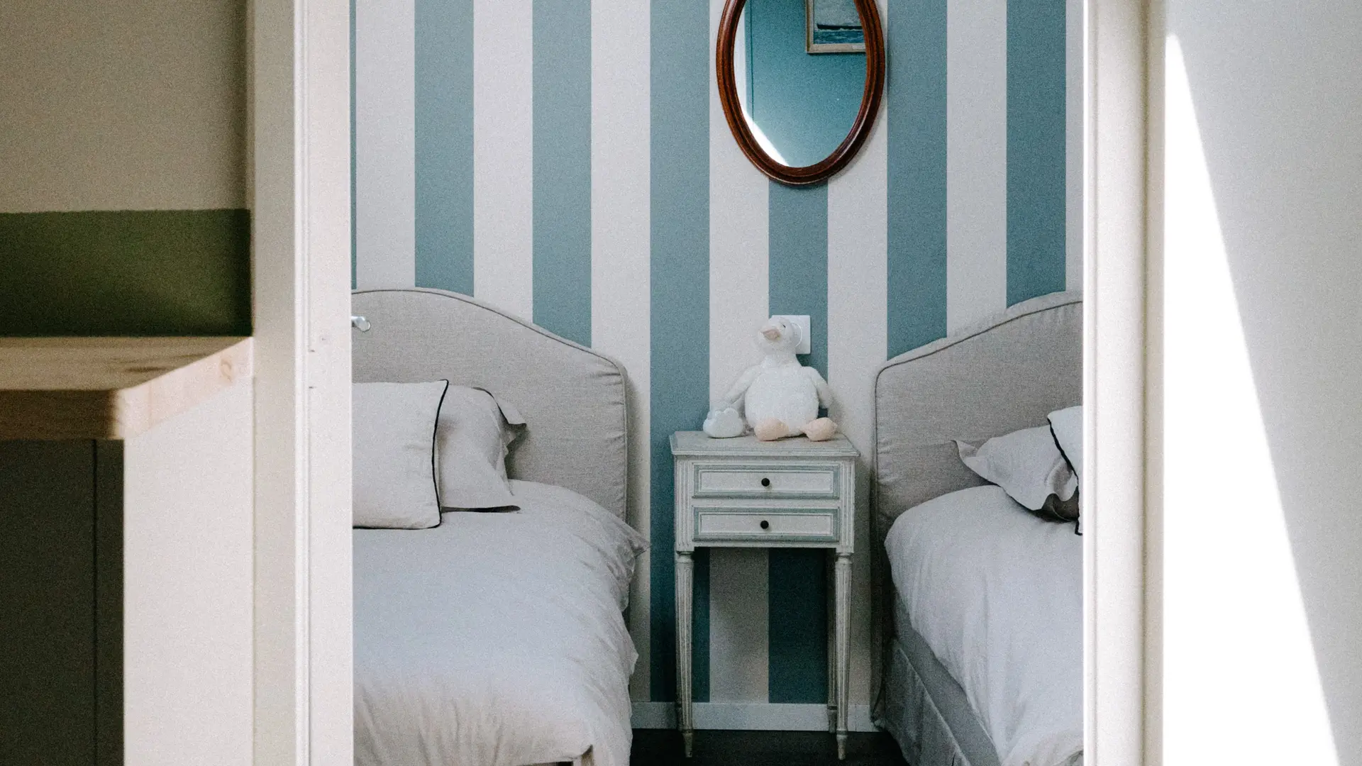 Chambre 1 à lits simples pour enfants au 2ème étage.