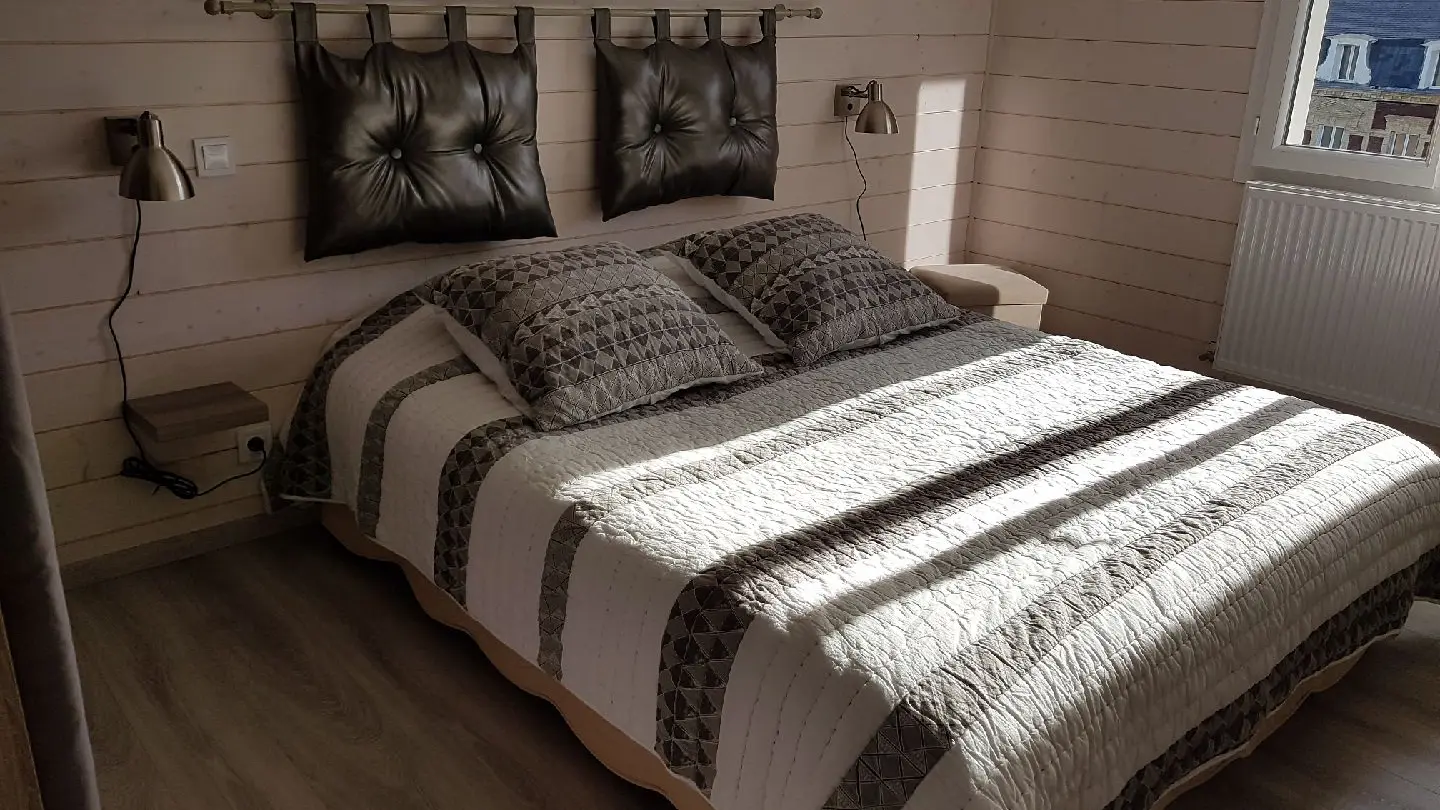 chambre2 avec dressing, lit 160 cm