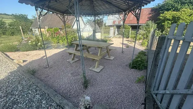 espace repas extérieur
