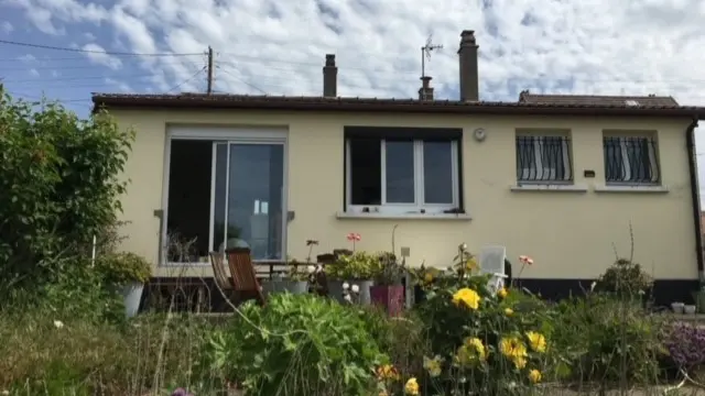 grande terrasse donnant sur le jardin