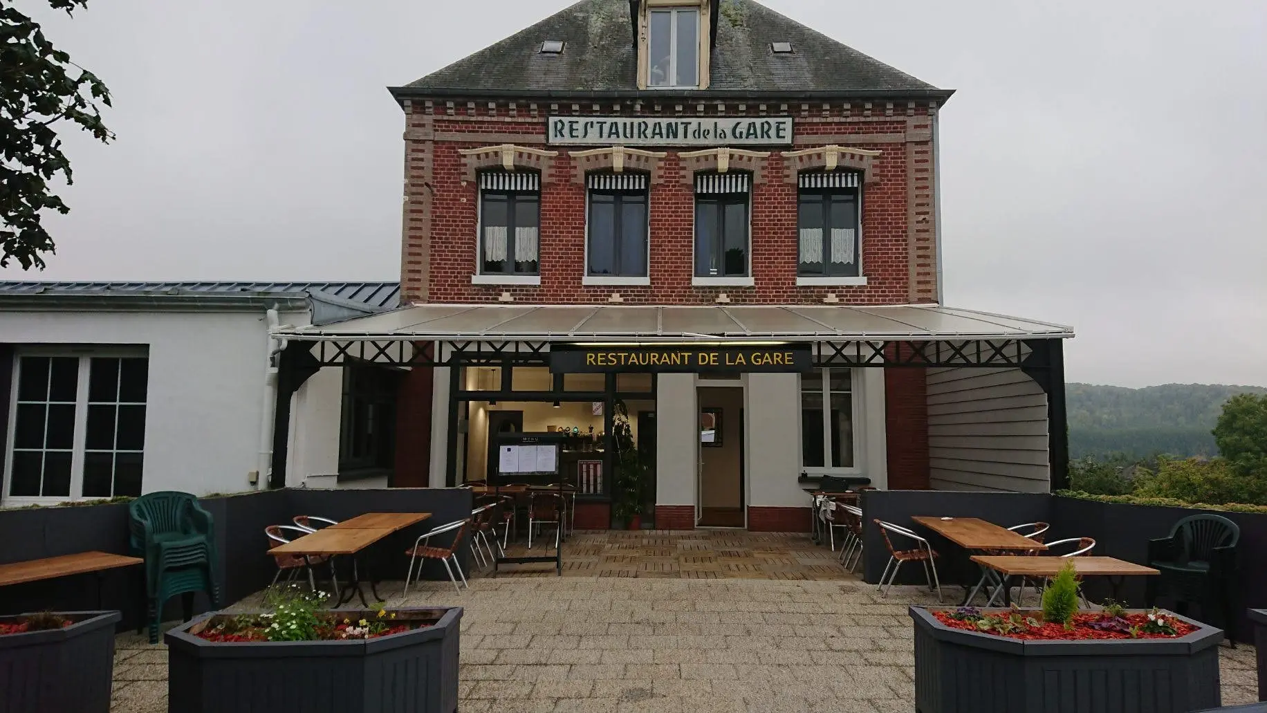 Façade Le Restaurant de la Gare
