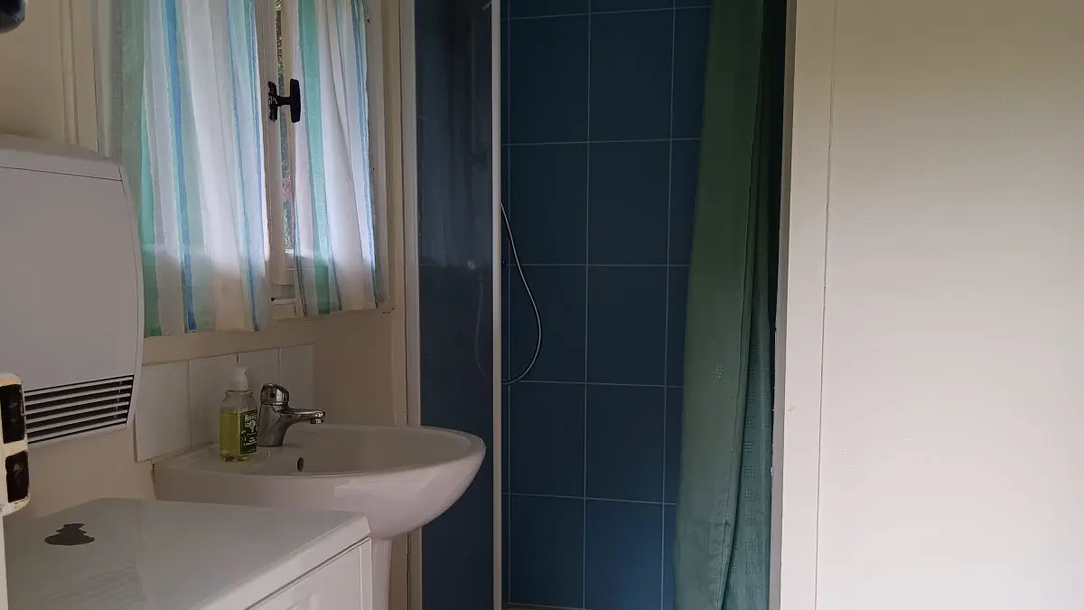 gite-forestier-maulevrier-sainte-gertrude-salle-de-bain (1)