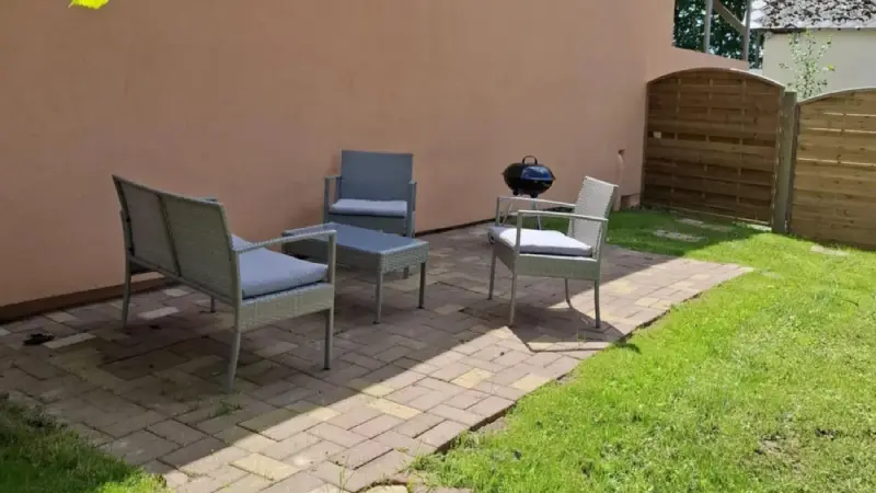 gite-ressources-la-frenaye-meuble-3