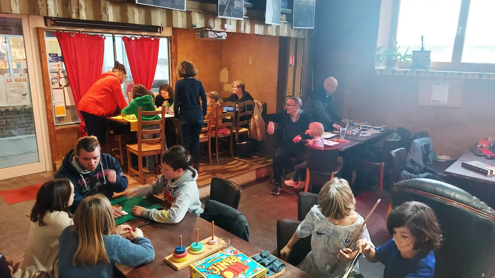 Evénement convivial au Hangar Zéro