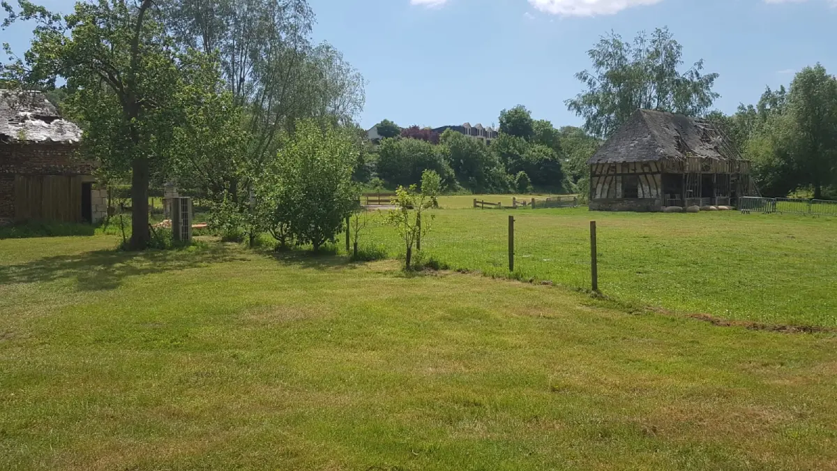 la-ferme-du-bas-saint-wandrille-rançon-abords